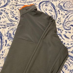 PERFECT grey Nike QuarterZip long sleeve! Size L mens